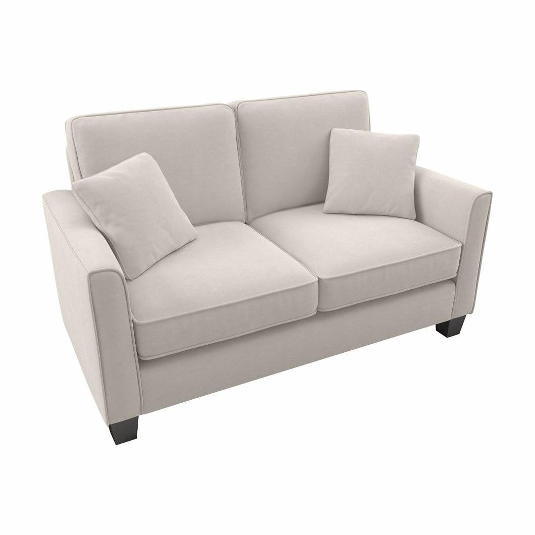 61W Loveseat